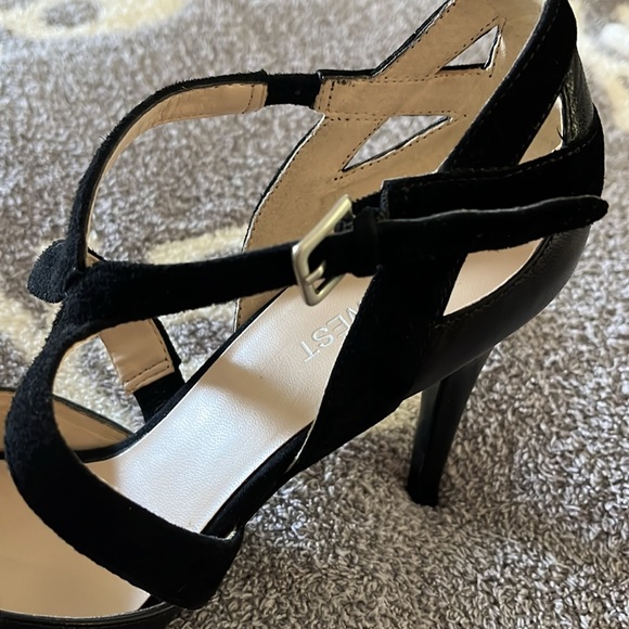 Nine West heels - Picture 3 of 5